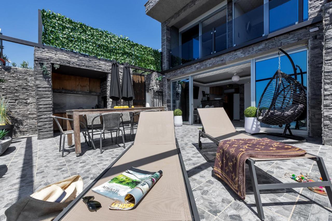 Villa Iva Pisak Exteriér fotografie